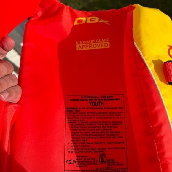 DBX Vector Series Nylon Life Vest Child's 30-50 lbs USCGA Red And‎ Yellow!! (S) - Picture 2 of 3